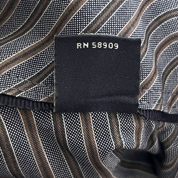 Hart Shaffner Marx Button Up Shirt Men's M Gray Striped 100% Cotton - Picture 11 of 12